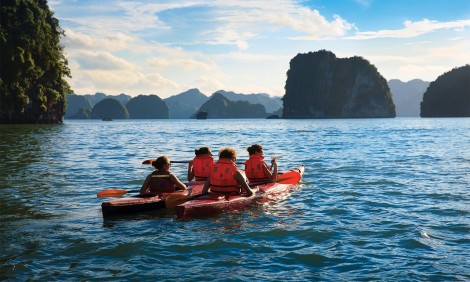 Halong Galaxy Cruises